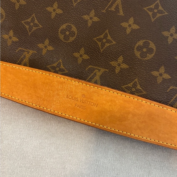 Louis Vuitton Delightful MM Brown Monogram Shoulder Bag - Picture 10 of 16